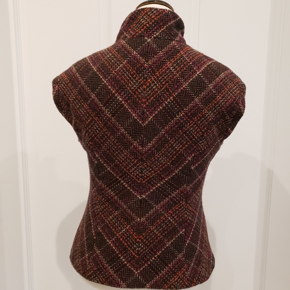 CAbi Plaid Vest - Picture 3 of 8